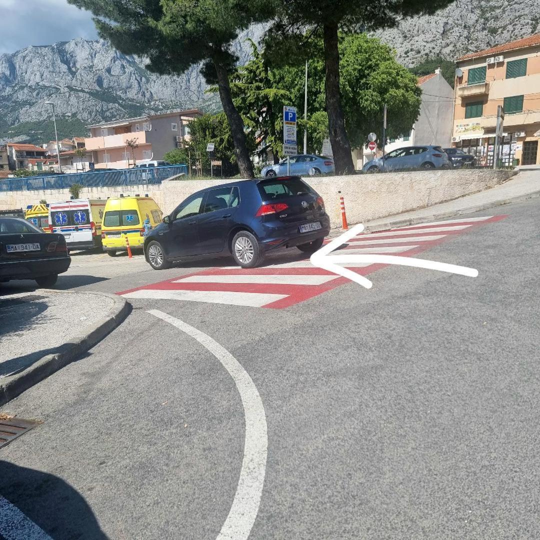 Apartments R Makarska Eksteriør billede