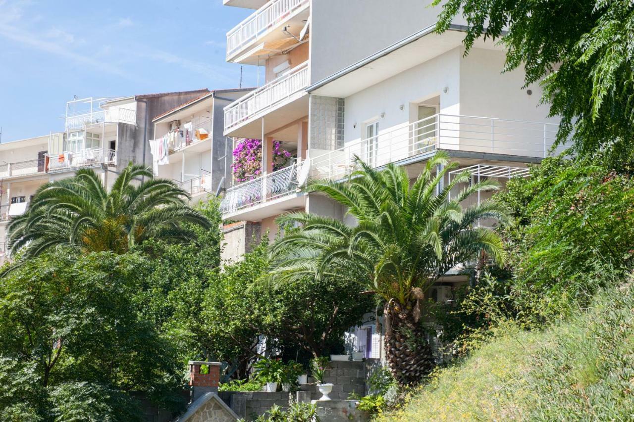 Apartments R Makarska Eksteriør billede